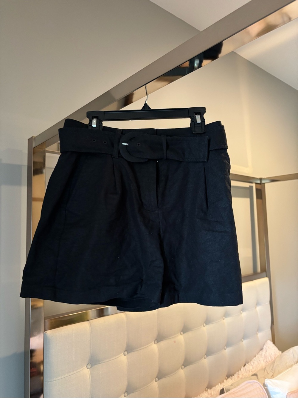 Express High-Waist Belted Women’s Shorts - Black